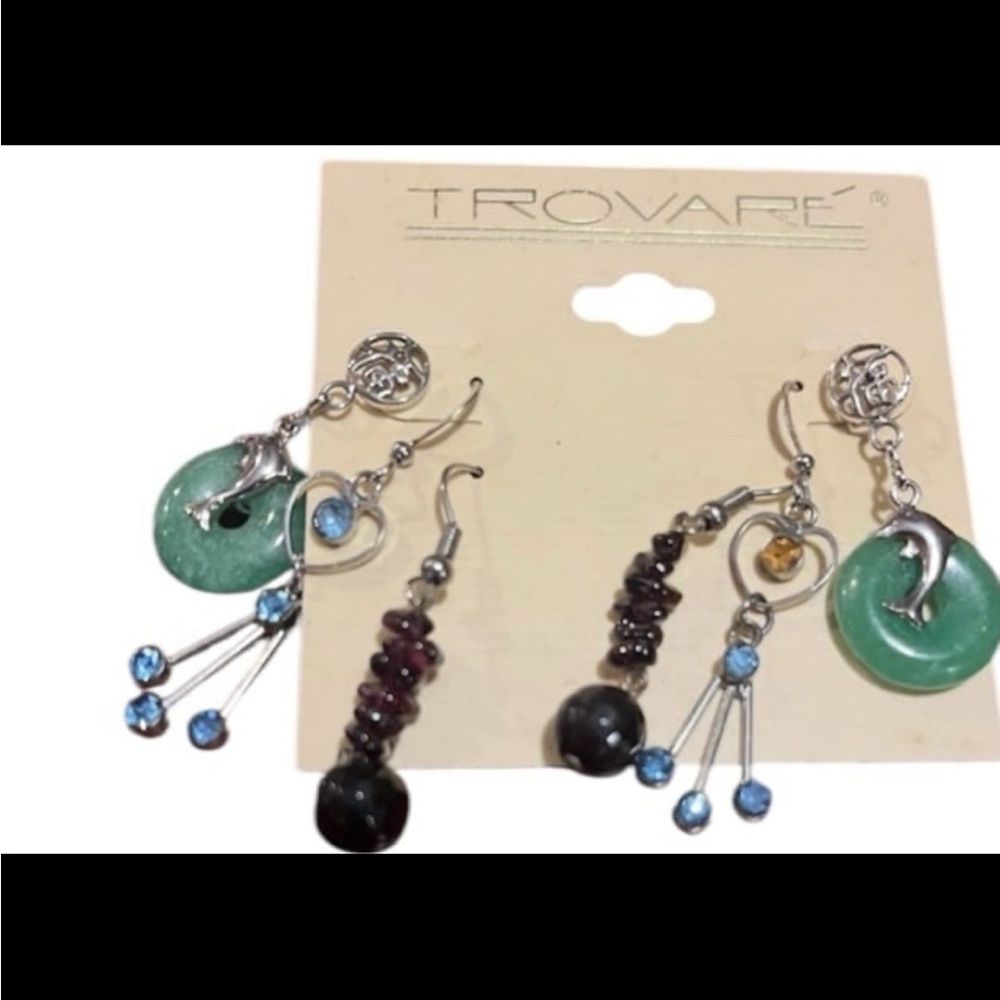 Trovare Silver and Green Earrings Set